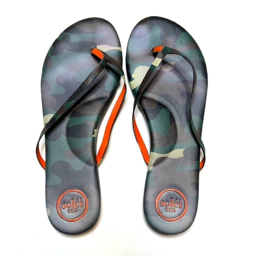 Soles Sea Camo Flip Flops Size 10